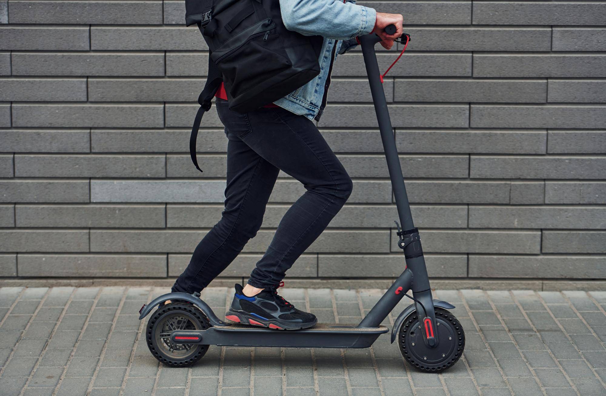 Jak sprawdza się hulajnoga elektryczna Xiaomi Pro 2 w codziennej jeździe